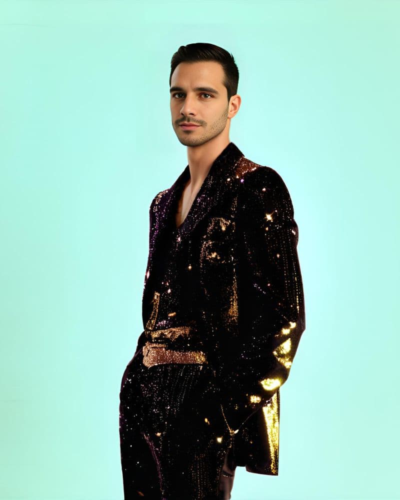 70s male Glam Performer