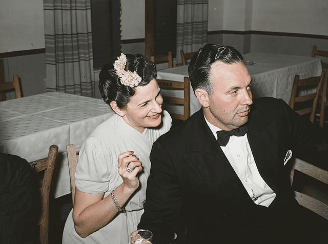 After: Vintage wedding portrait with full colorization